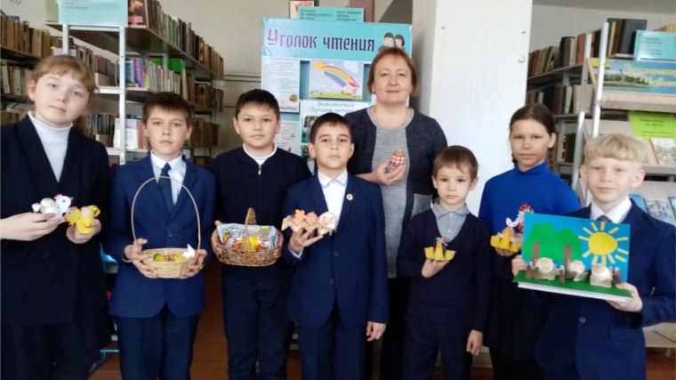 Турмышская библиотека провела православную минутку «Радость Пасхи»